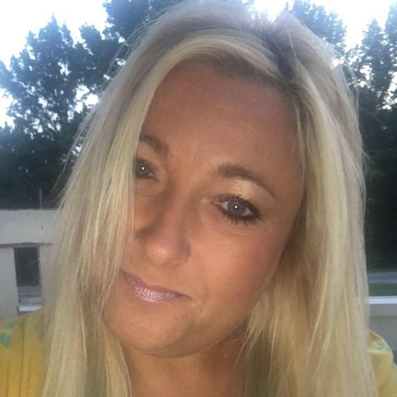 alisonholland92